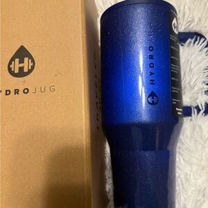 HydroJug CATEYE GLam 40  oz traveler